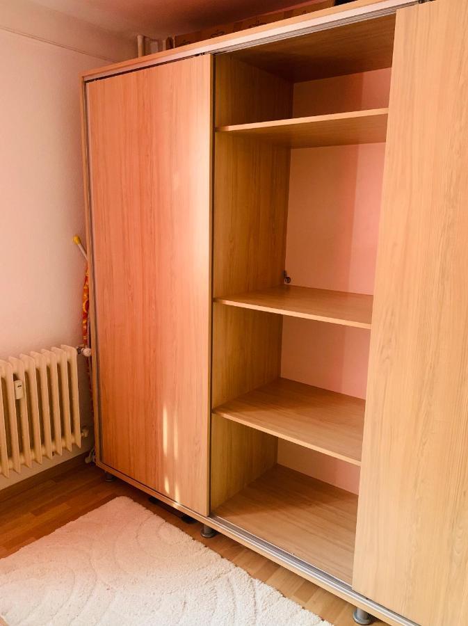 Apartment Яш Екстериор снимка